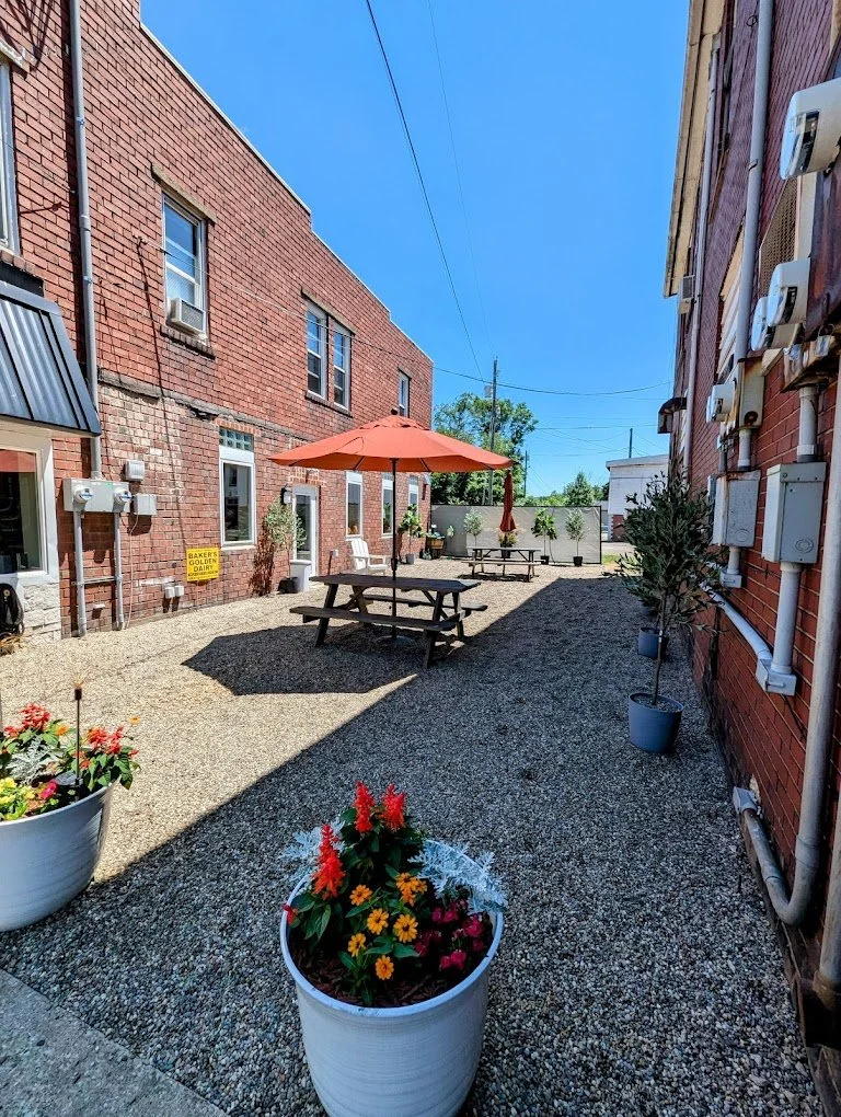 The Clever Cookie & Creamery in Minerva, OH (3)