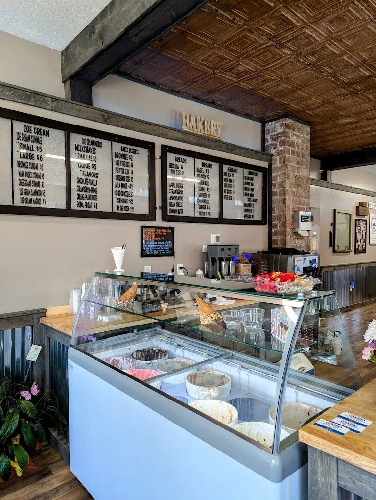 The Clever Cookie & Creamery in Minerva, OH (6)