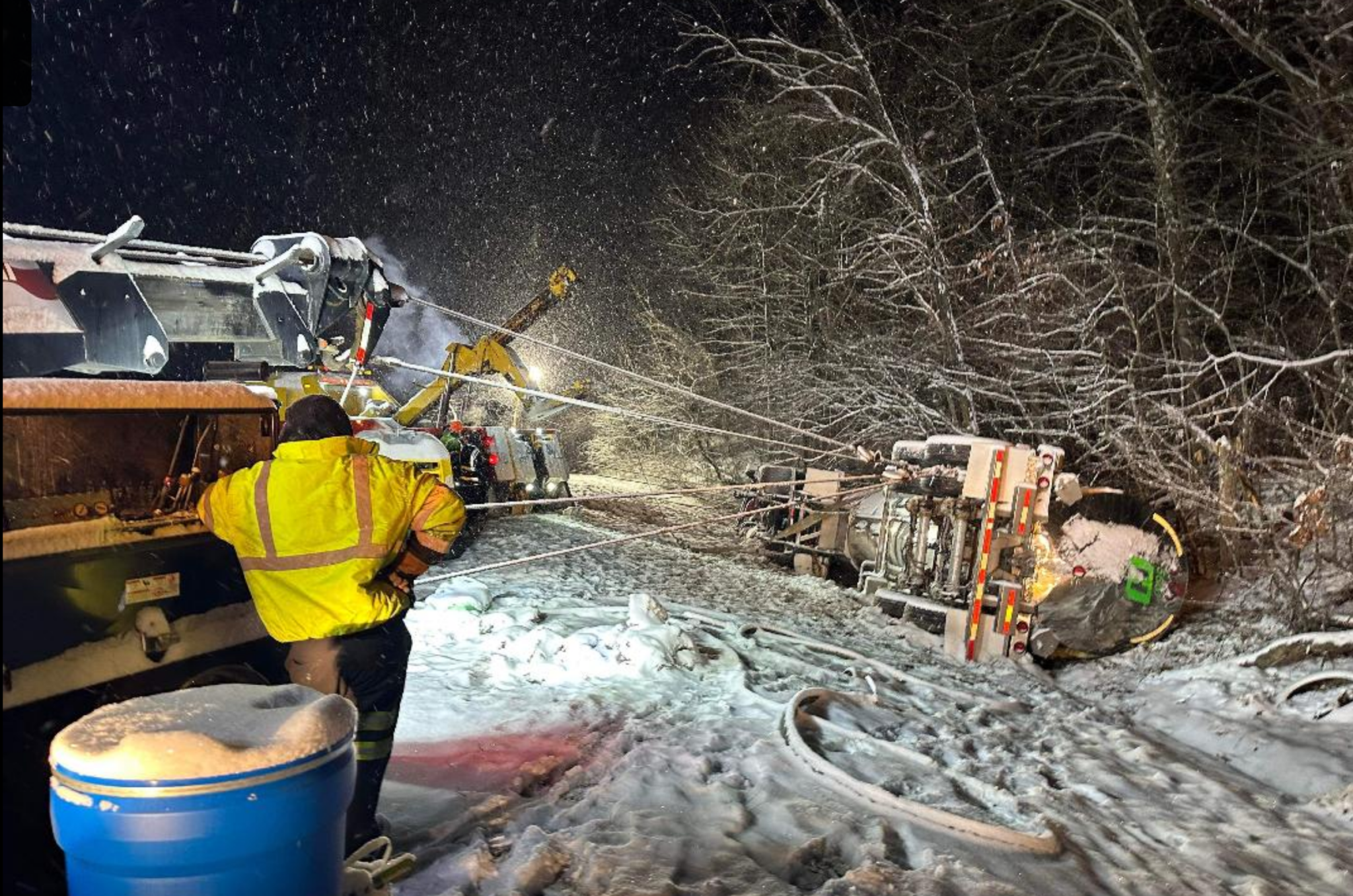 Angles Garage & Wrecker Service in Jackson, OH