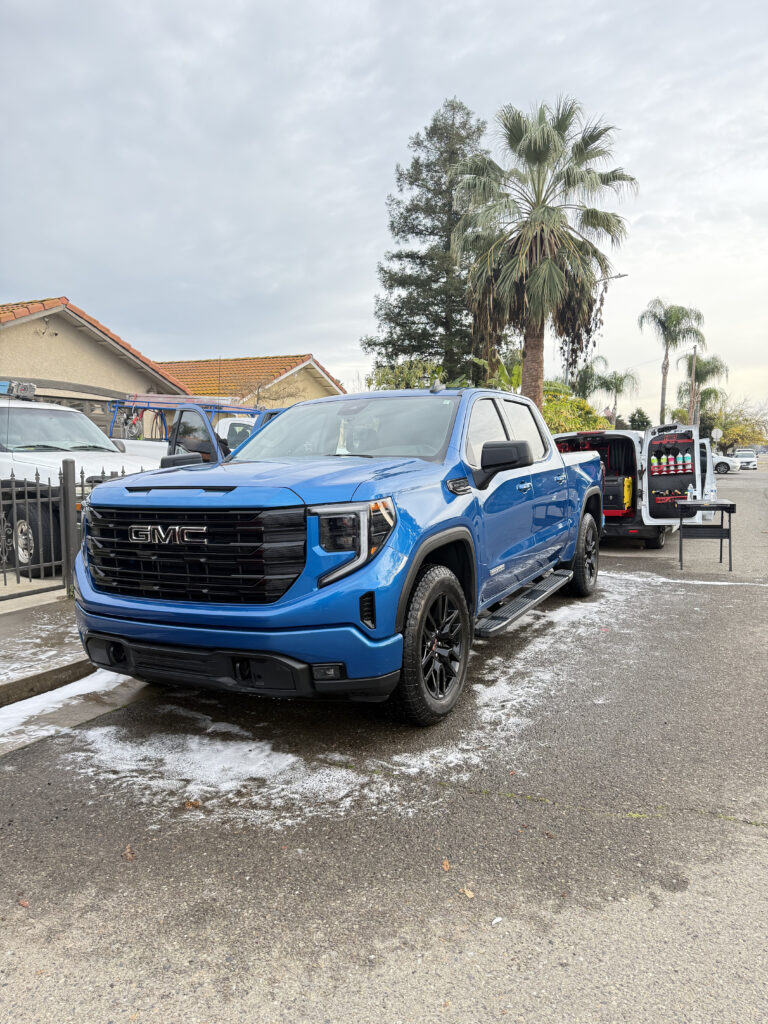300 Mobile Detailing in Sanger, CA