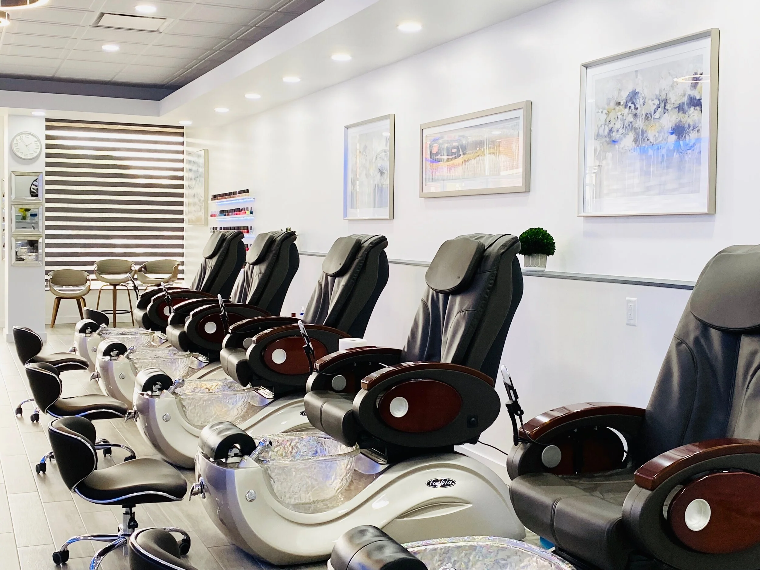 Lila's Nails & Spa in Fairlawn, OH