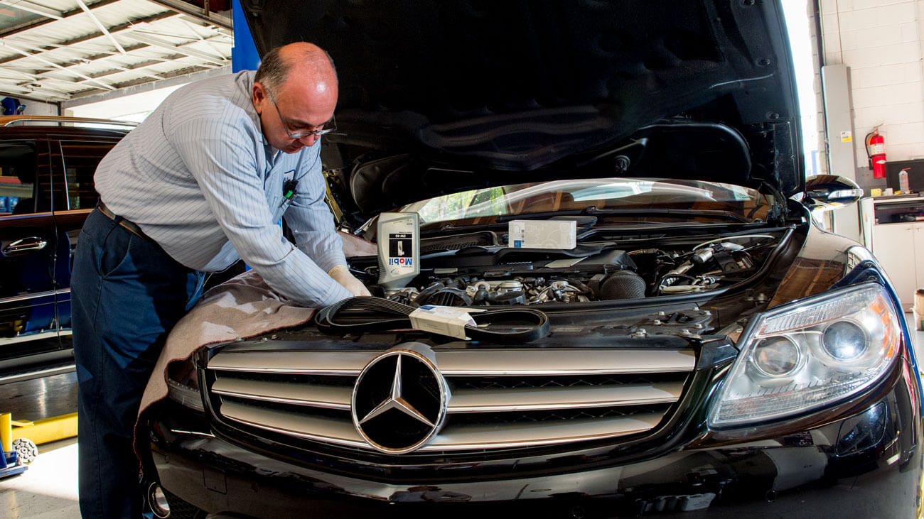 MBZ Auto Service in Glendale, CA