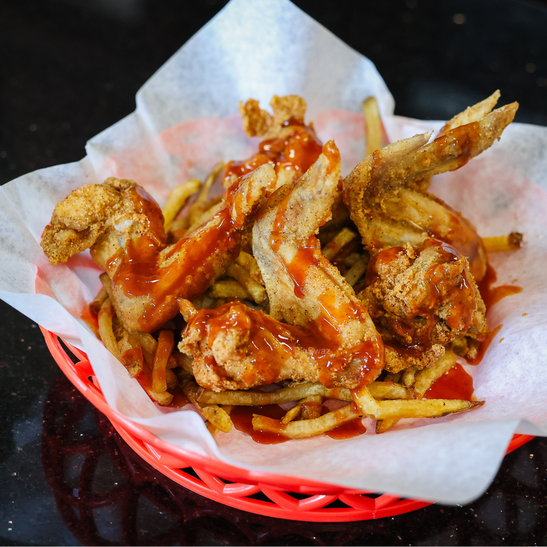 FDs Famous Burgers, Chicago-Style Wings & Soul Food in Houston, TX