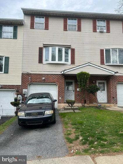 Lehigh Valley Just Listed Real Estate in Northampton, PA (6)