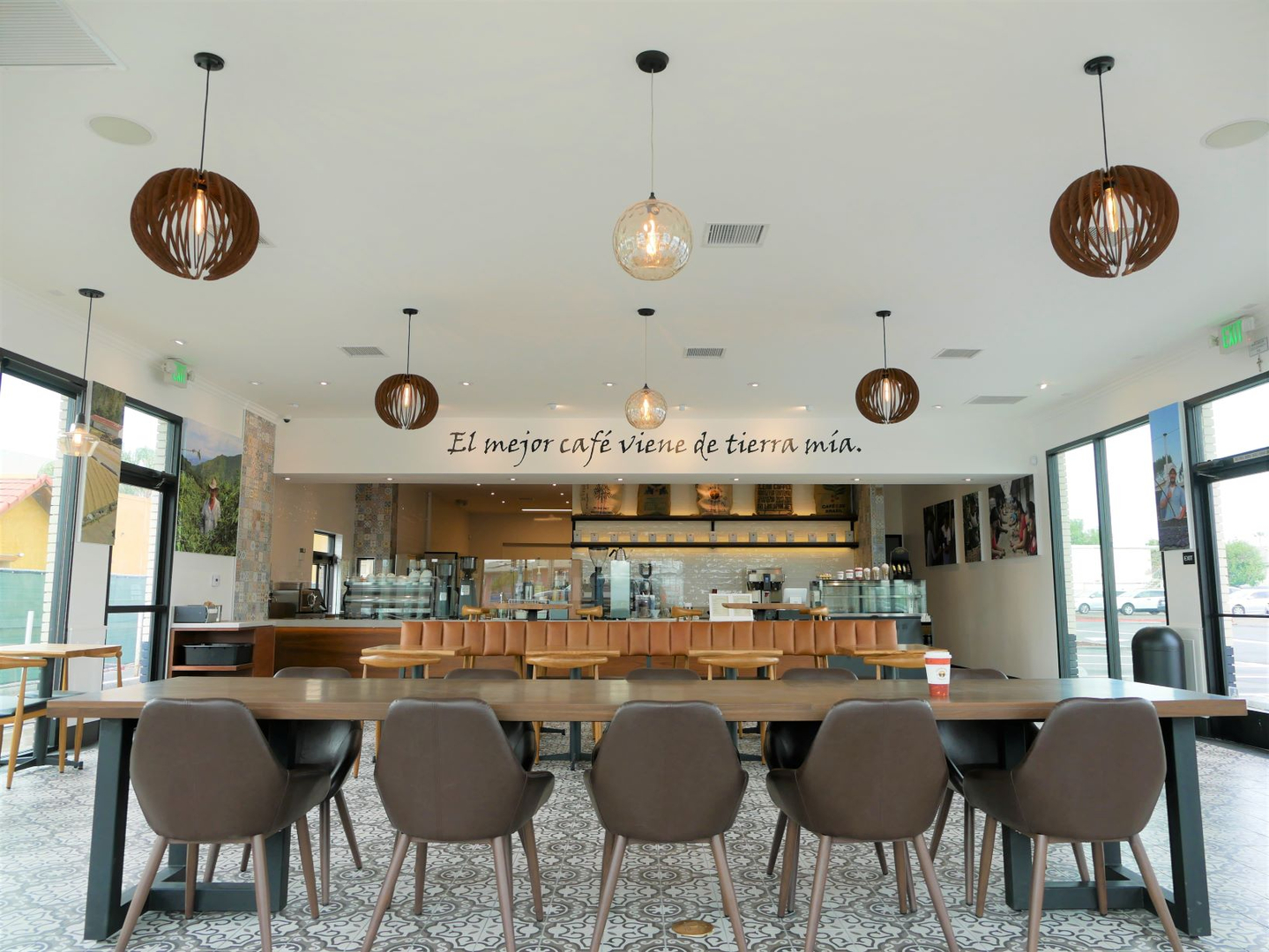 Tierra Mia Coffee Drive Thru in Anaheim, CA (4)