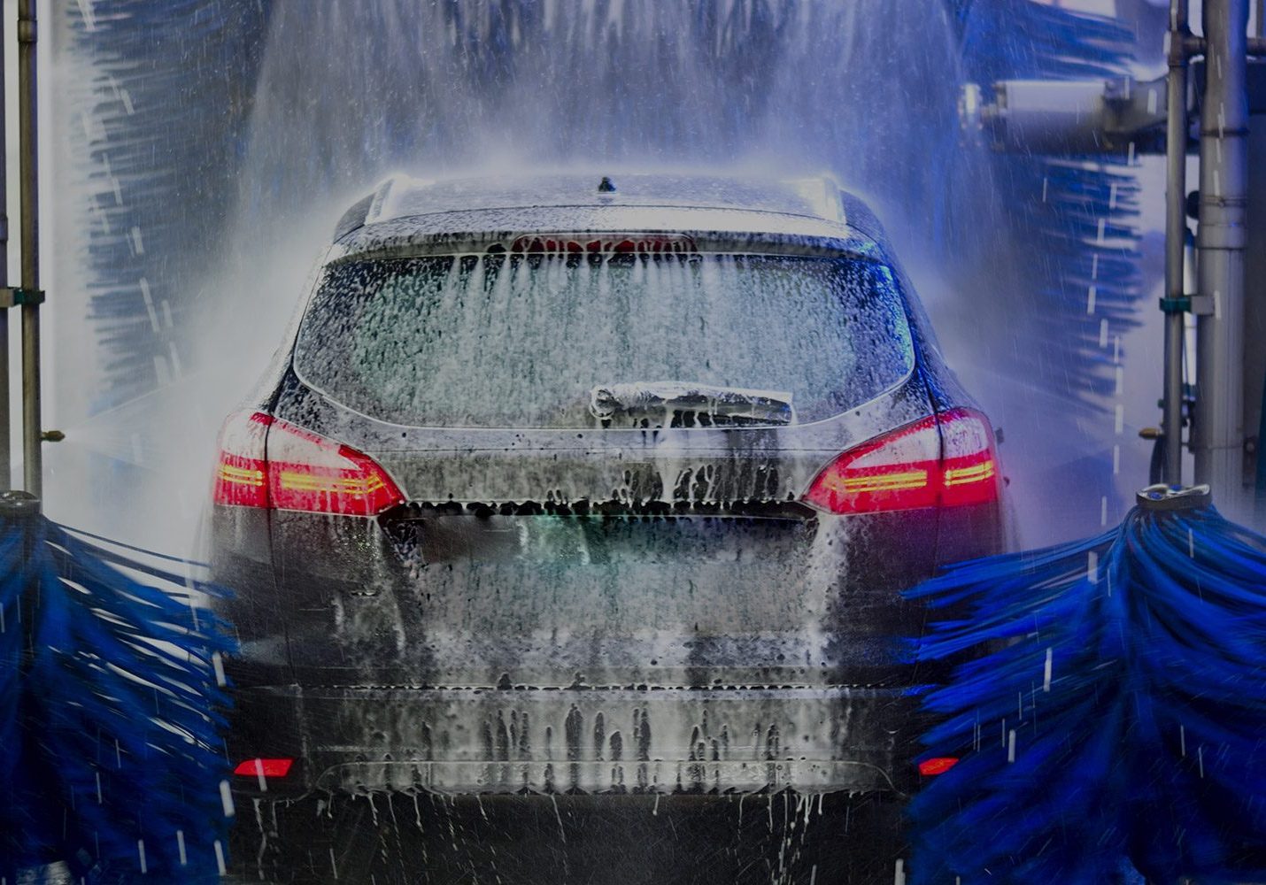 Raging Waters Car Wash in Fredericksburg, VA (6)