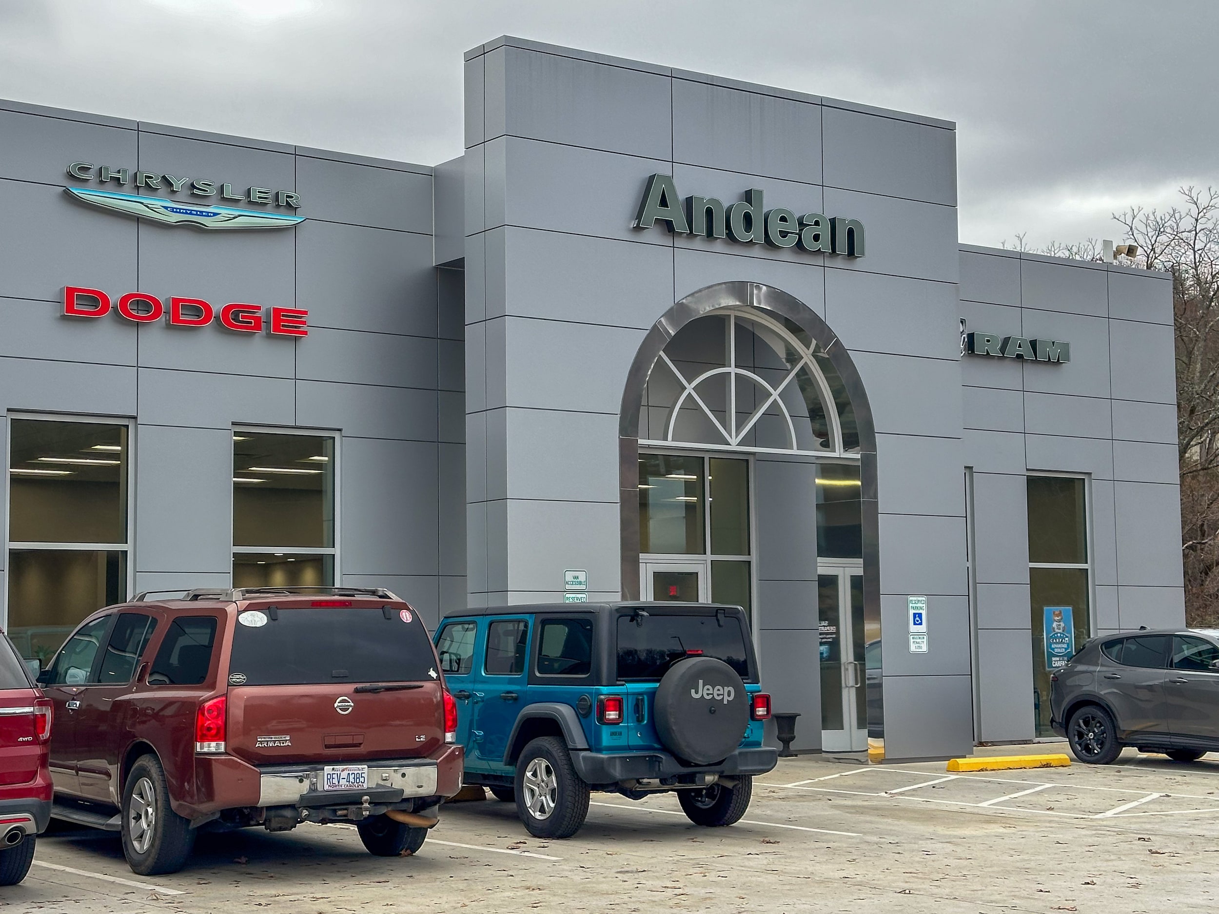 Andean Chrysler Dodge Jeep Ram in Franklin, NC