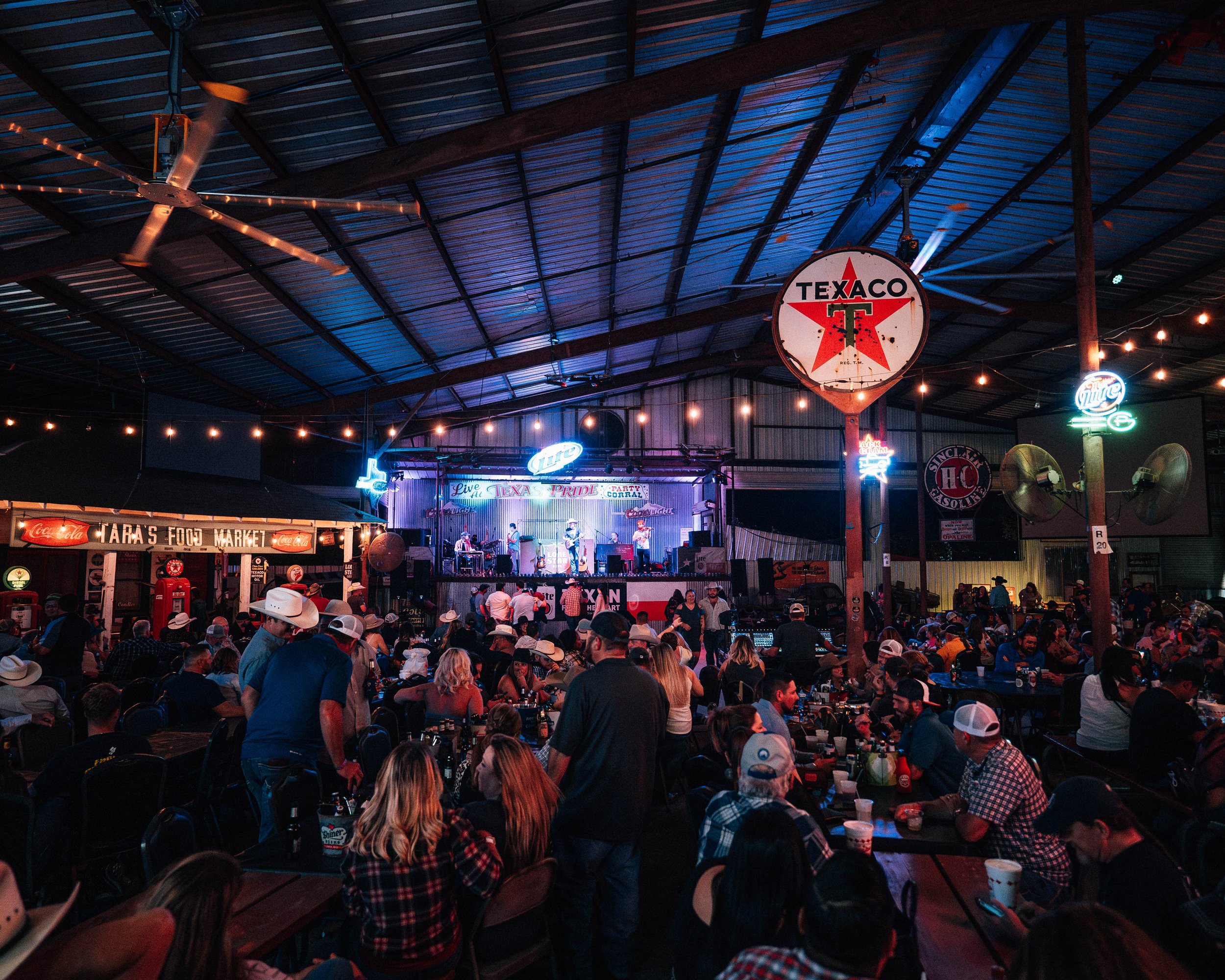 Texas Pride Barbecue in Adkins, TX (3)