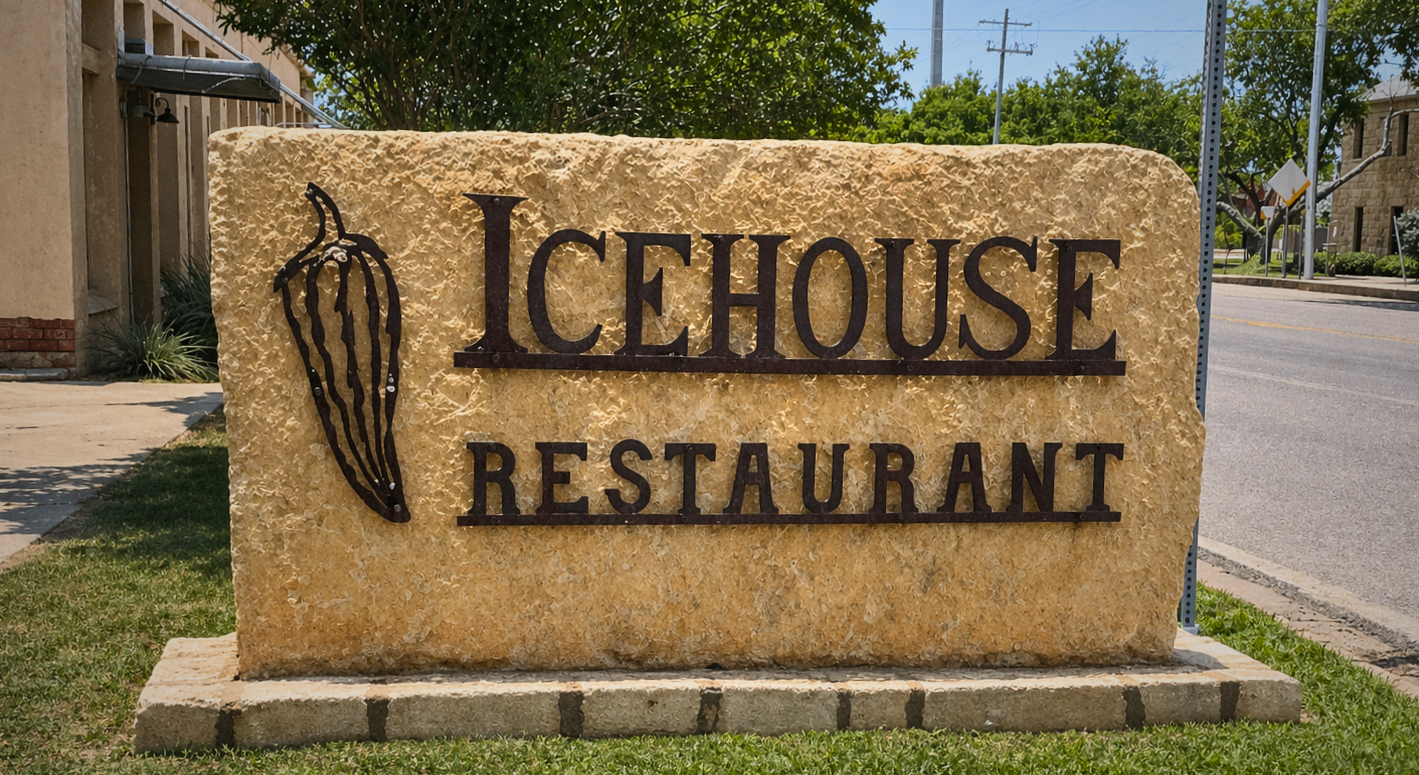 Icehouse Restaurant in Albany, TX