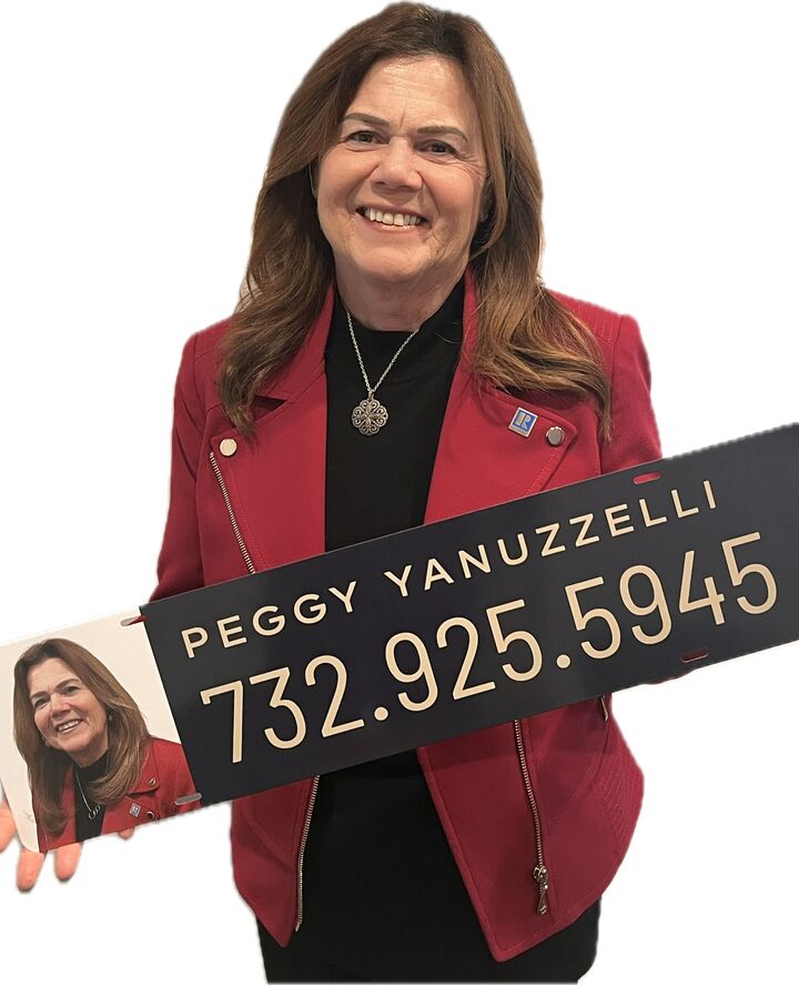 Realtor Peggy Yanuzzelli in South Amboy, NJ