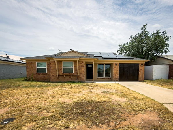 Chris Beckett Real Estate LLC 30 + years experience in Midland, TX (3)