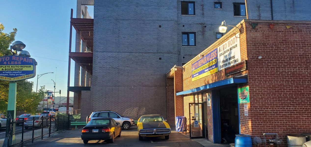 Auto Repair 4 Less Tinley Park in Tinley Park, IL (3)