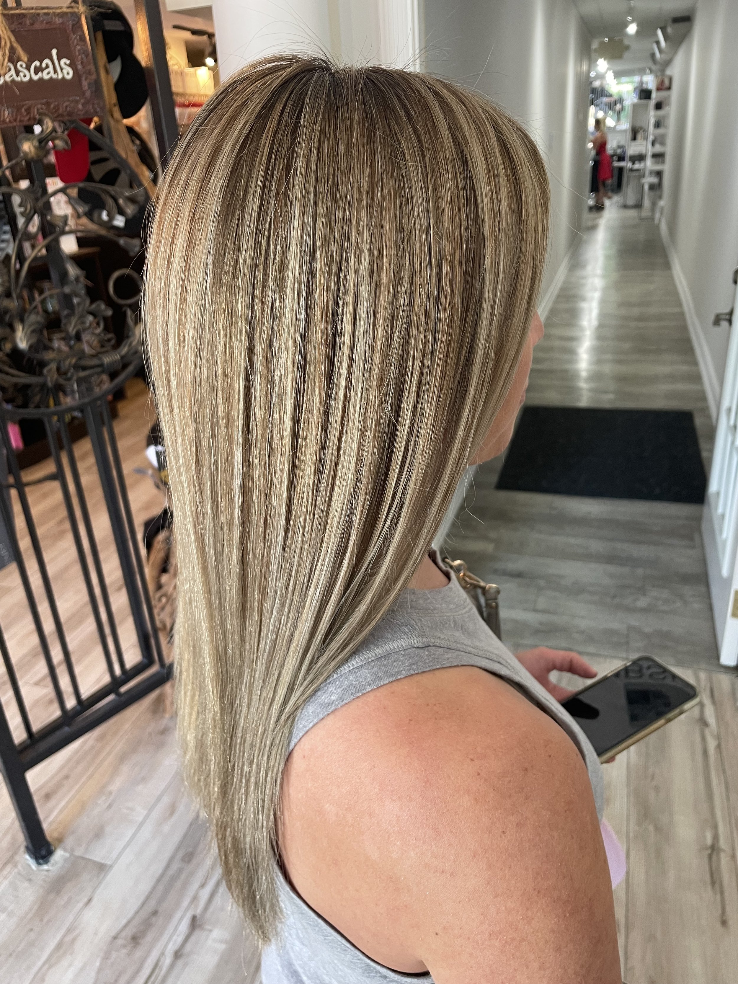 Bombshell Salon in Birmingham, MI