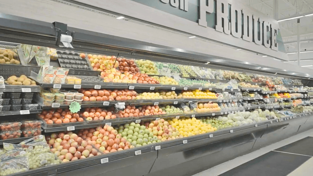 Schmitz's Economart in Spooner, WI (3)