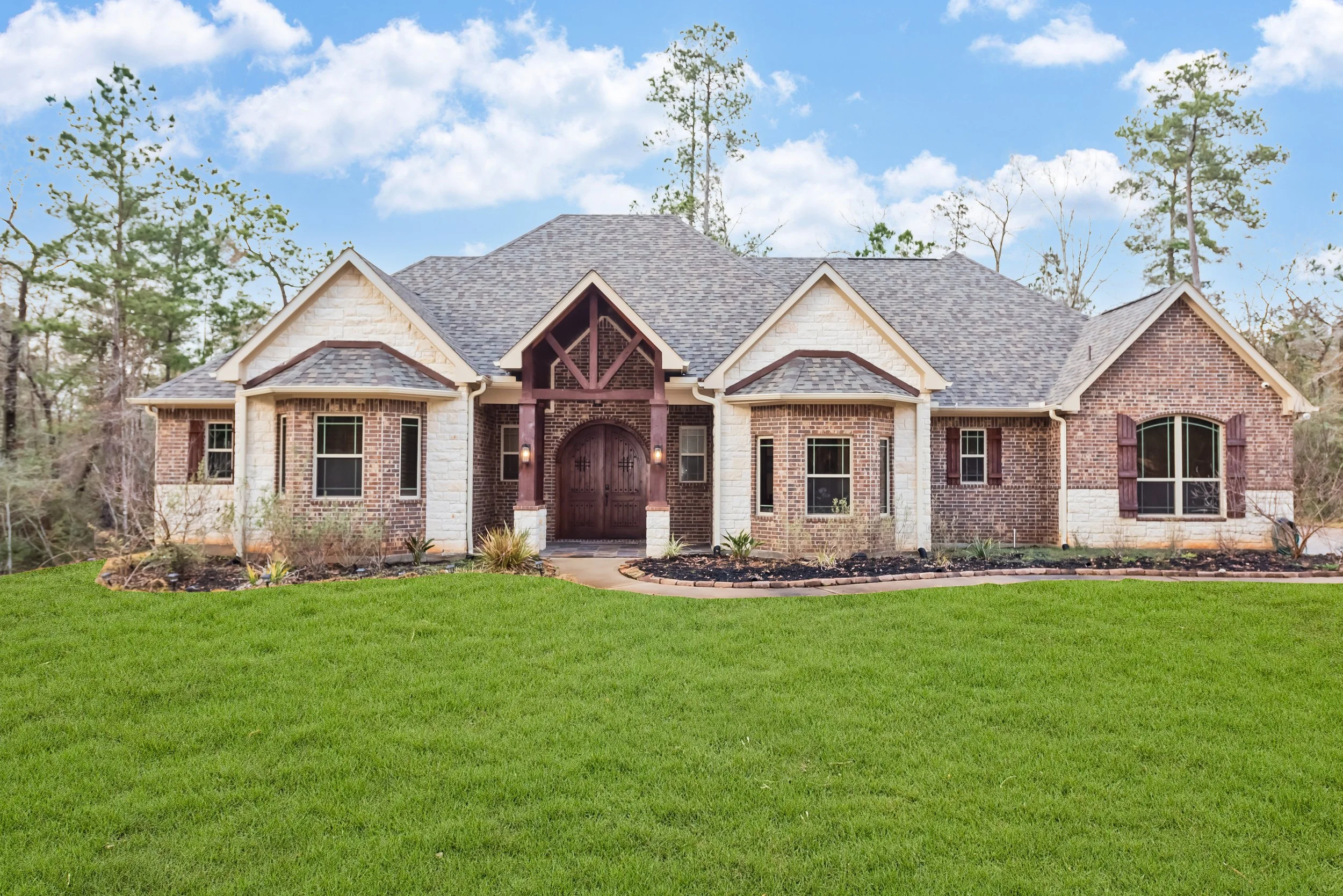 Heart of Texas Real Estate & Mgt. Co. in Huntsville, TX