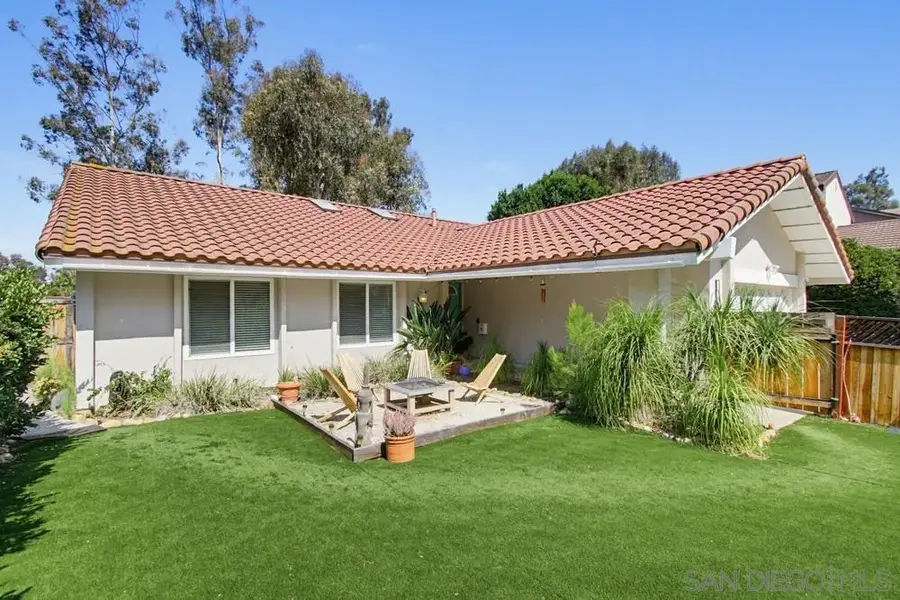 Emma Lefkowitz - The Barron Team - San Diego Real Estate in San Diego, CA (2)