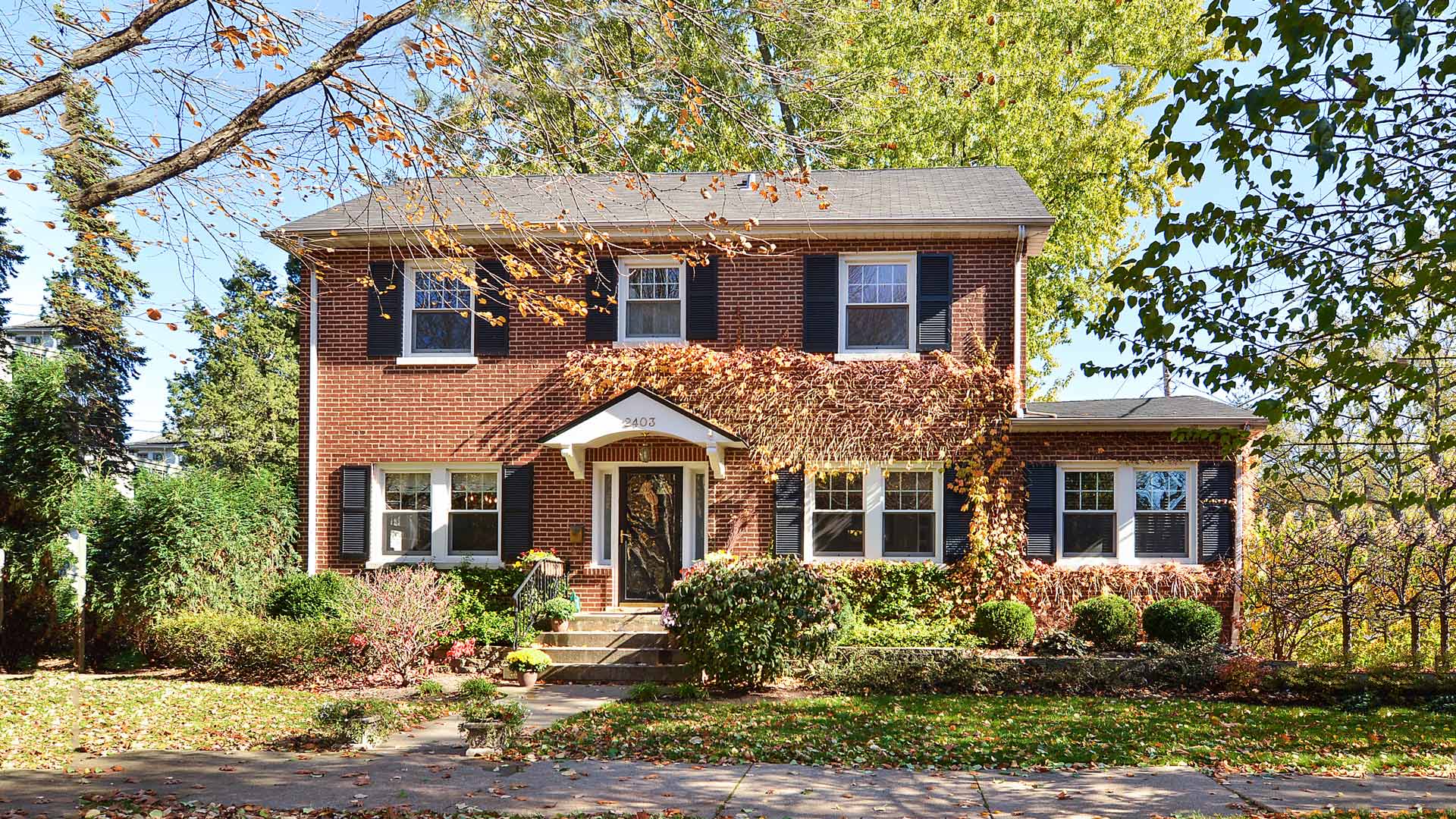 John Nash, Ted Nash & The Nash Team: Realtors with Jameson Sotheby's International Realty in Wilmette, IL
