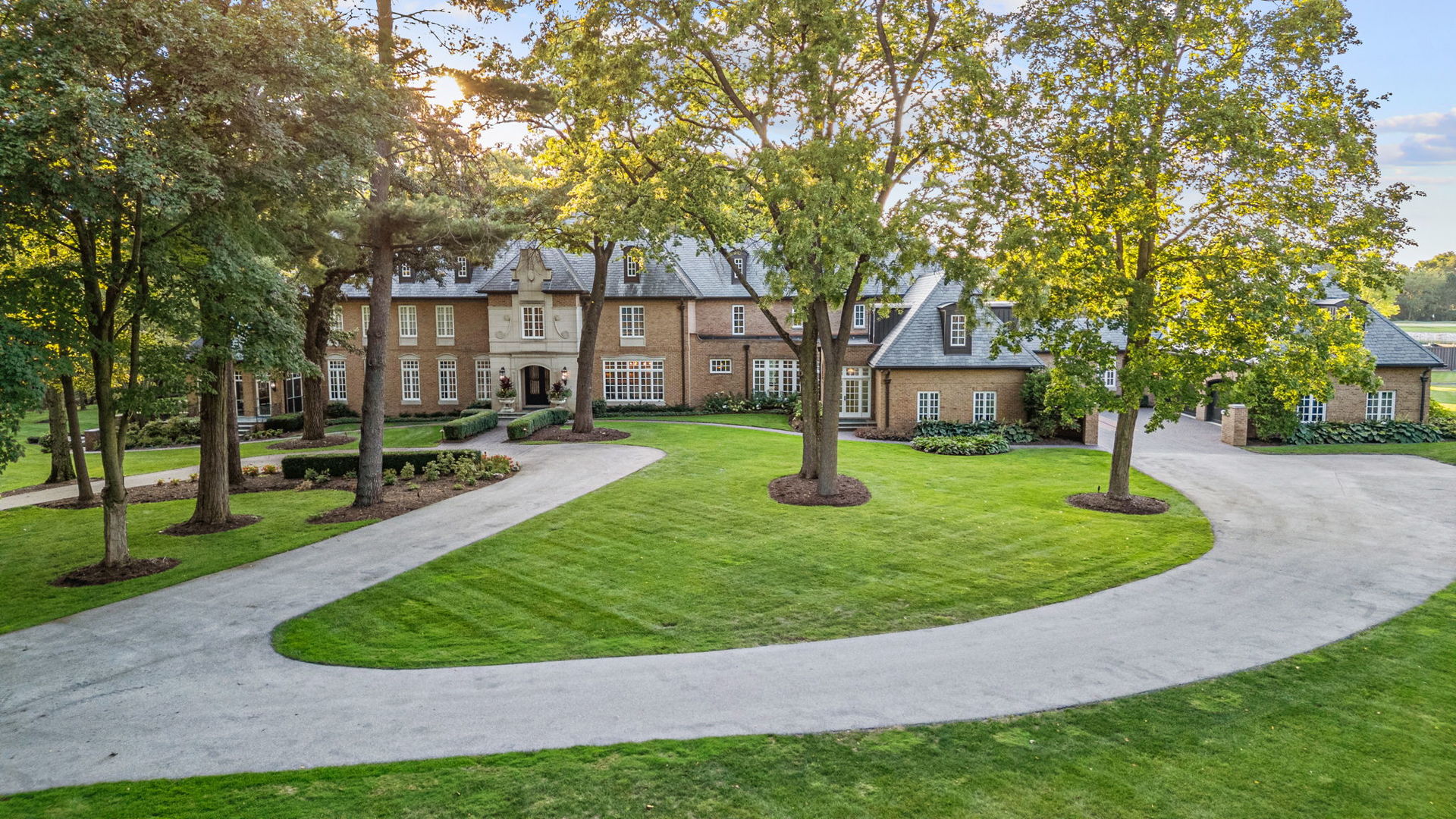 Michael LaFido, Realtor - LUXE Group in Wheaton, IL (3)