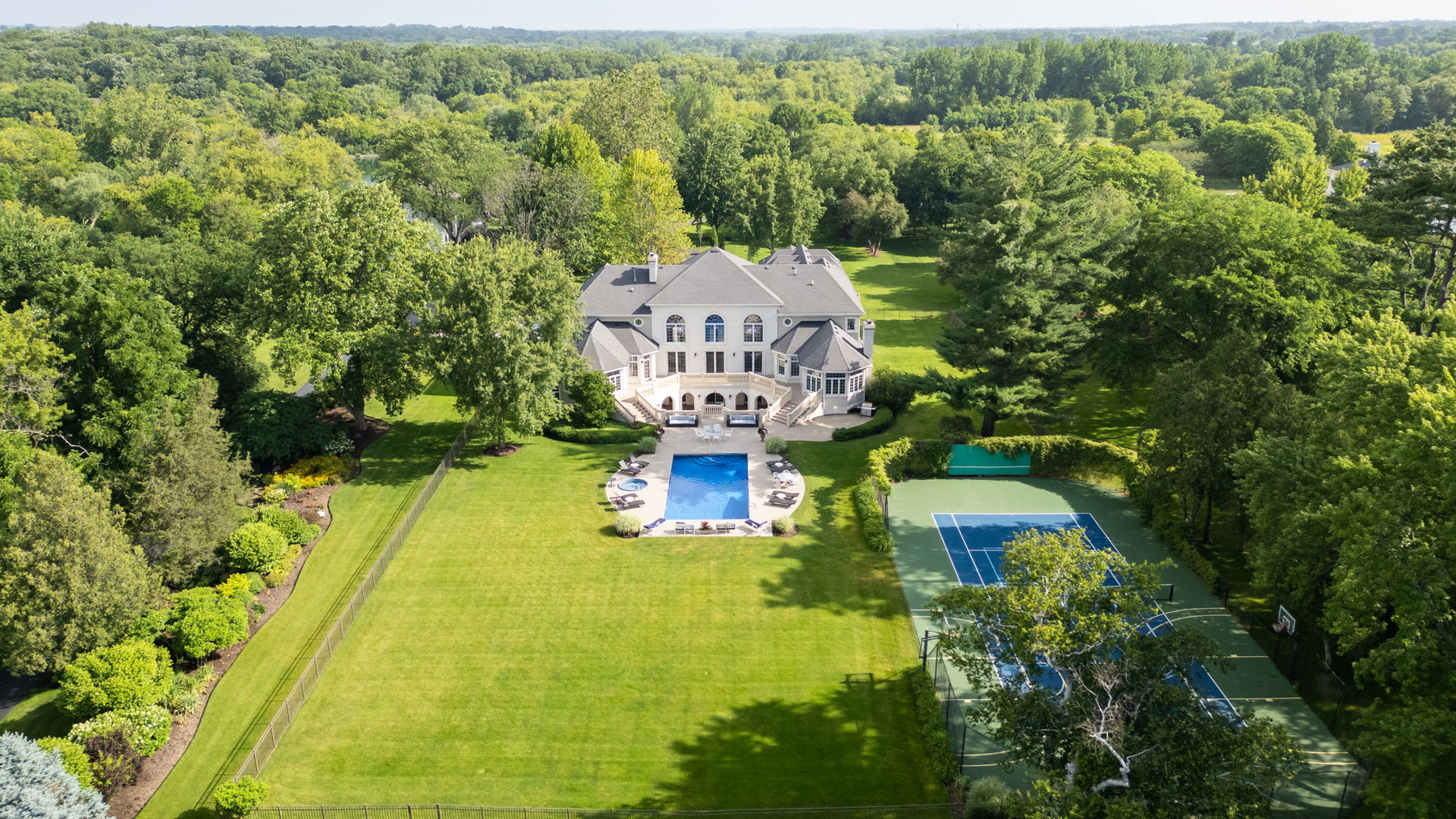 Michael LaFido, Realtor - LUXE Group in Wheaton, IL (4)