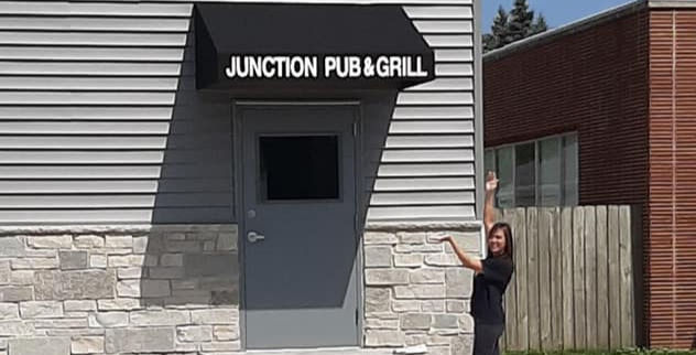 Junction Pub & Grill in Sturtevant, WI (6)