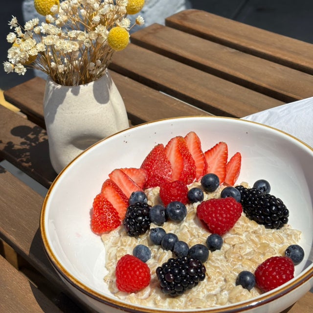 Miracle Coffee & Breakfast in Huntington Beach, CA (5)