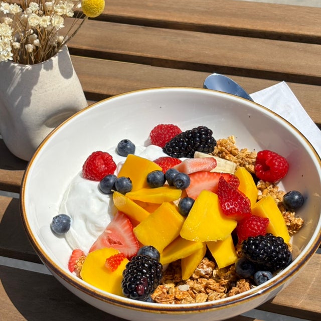 Miracle Coffee & Breakfast in Huntington Beach, CA (6)