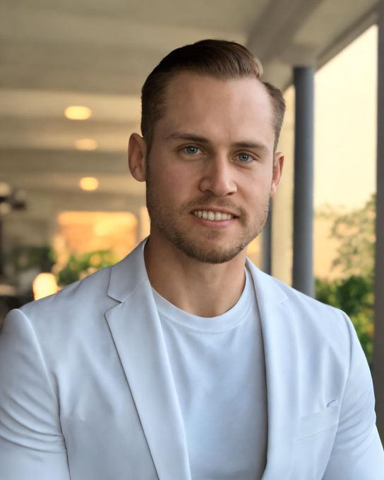 Travis Williamson, Mike Thomas Associates in Angola, IN (6)