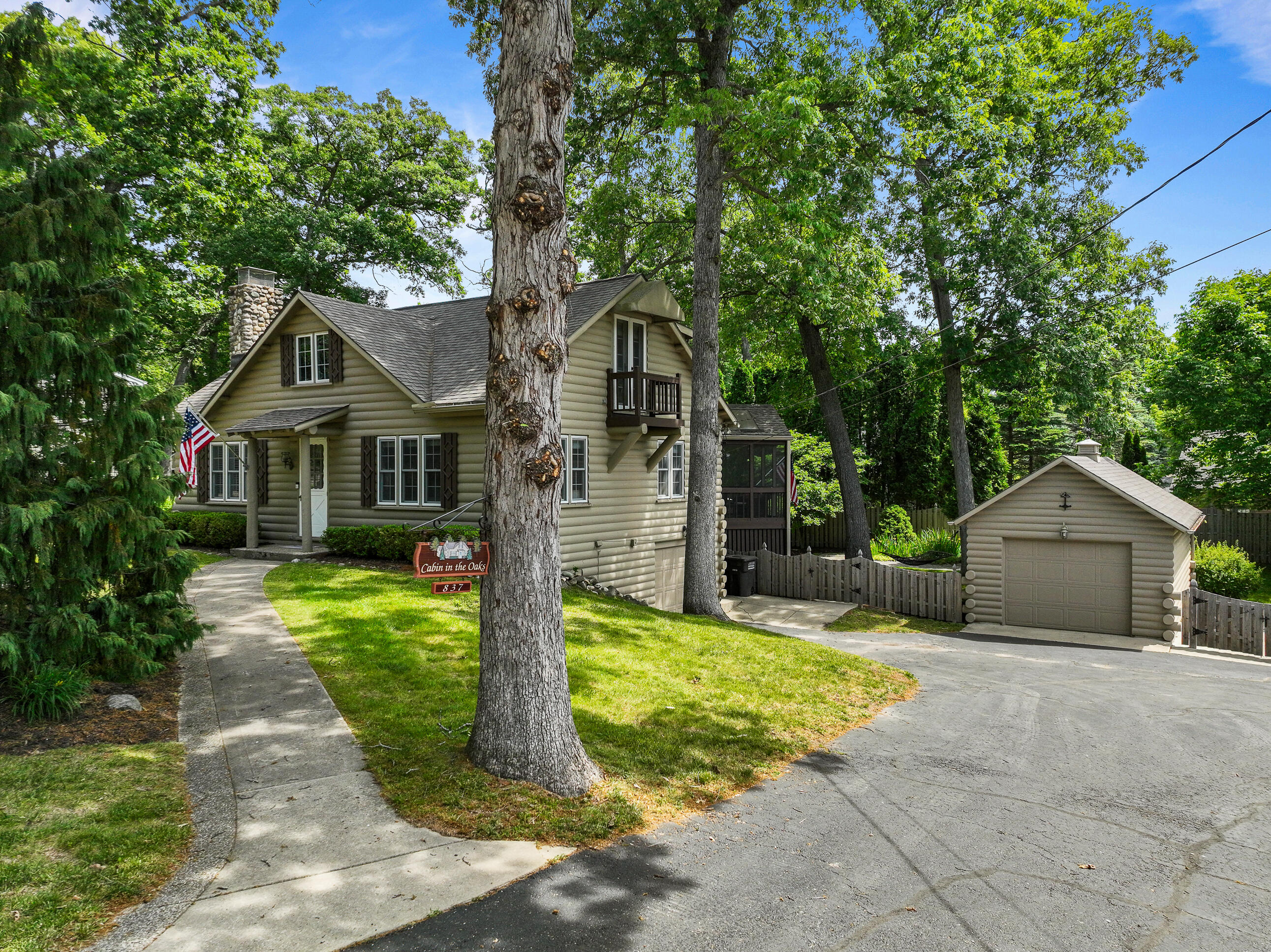 Tricia Forbeck Compass Real Estate in Lake Geneva, WI (3)