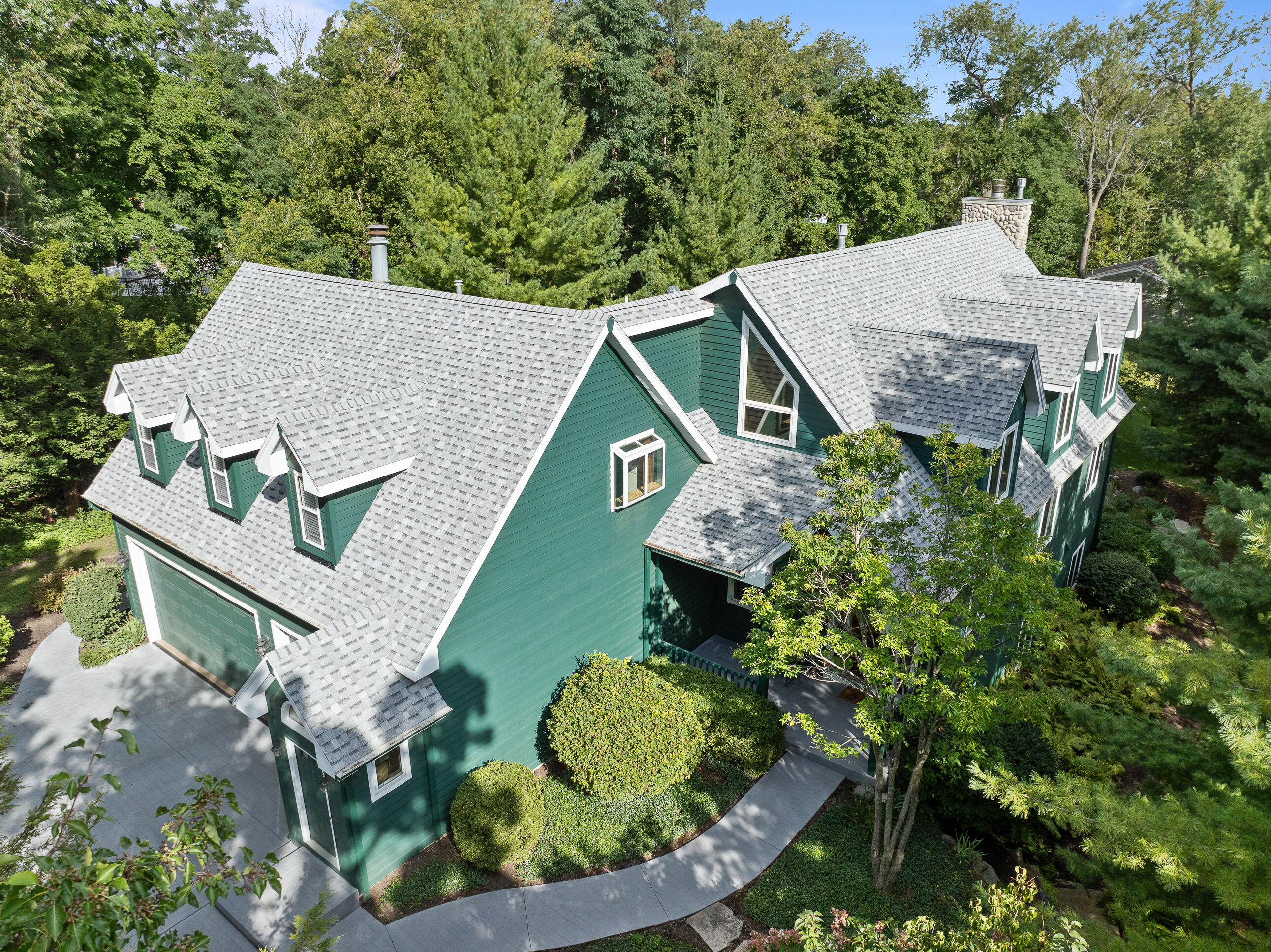 Tricia Forbeck Compass Real Estate in Lake Geneva, WI (5)