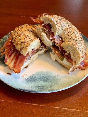 Dockside NY Deli & Waterfront Restaurant in Urbanna, VA (2)
