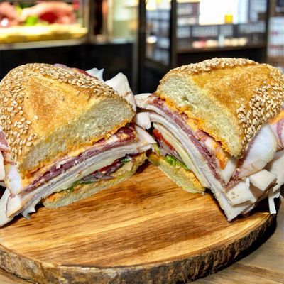 Dockside NY Deli & Waterfront Restaurant in Urbanna, VA (6)