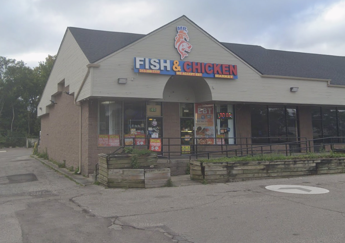 Mr. Fish & Chicken (River Rouge) in River Rouge, MI (2)