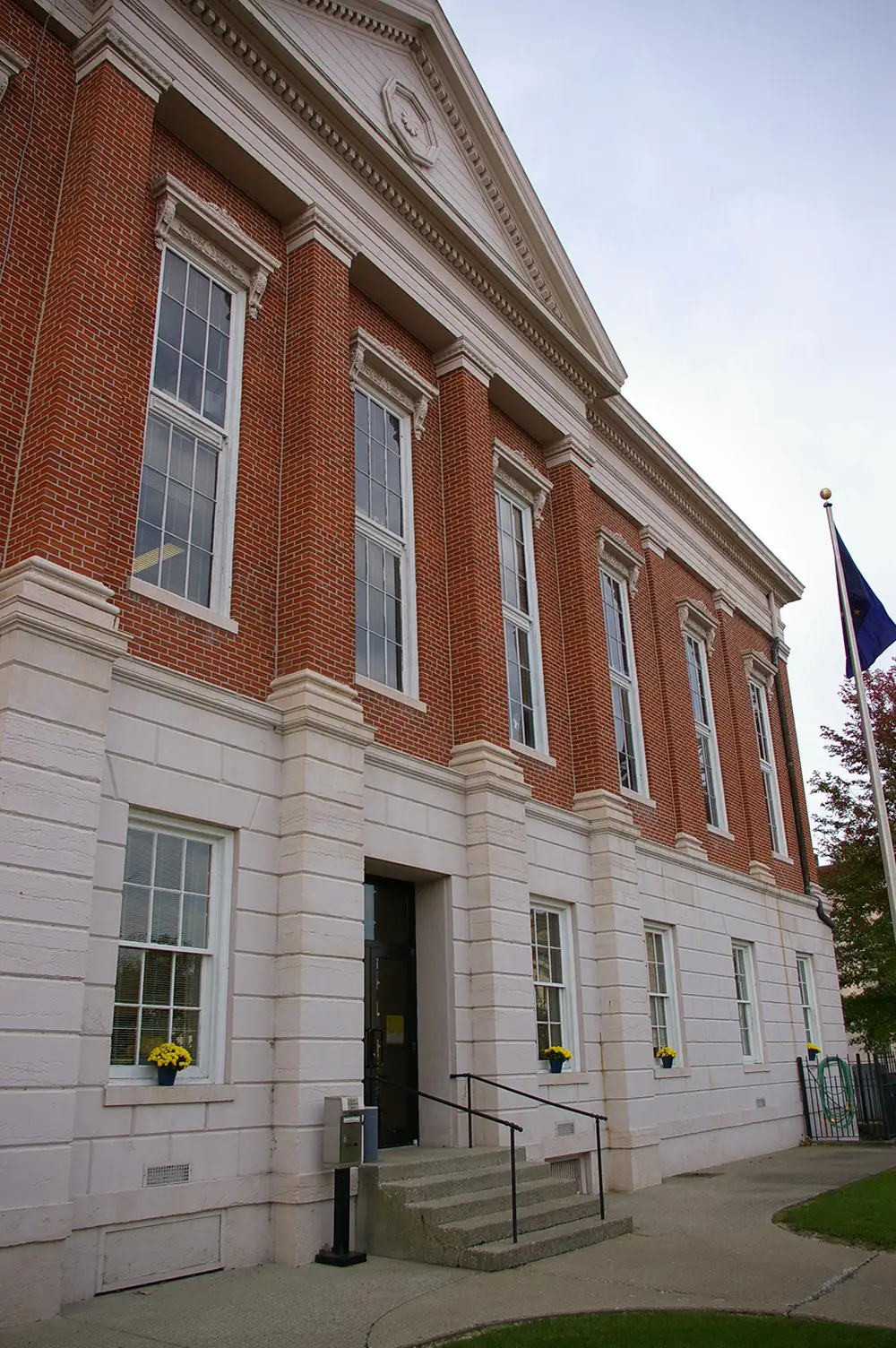 Flores Law Office in Madison, IN