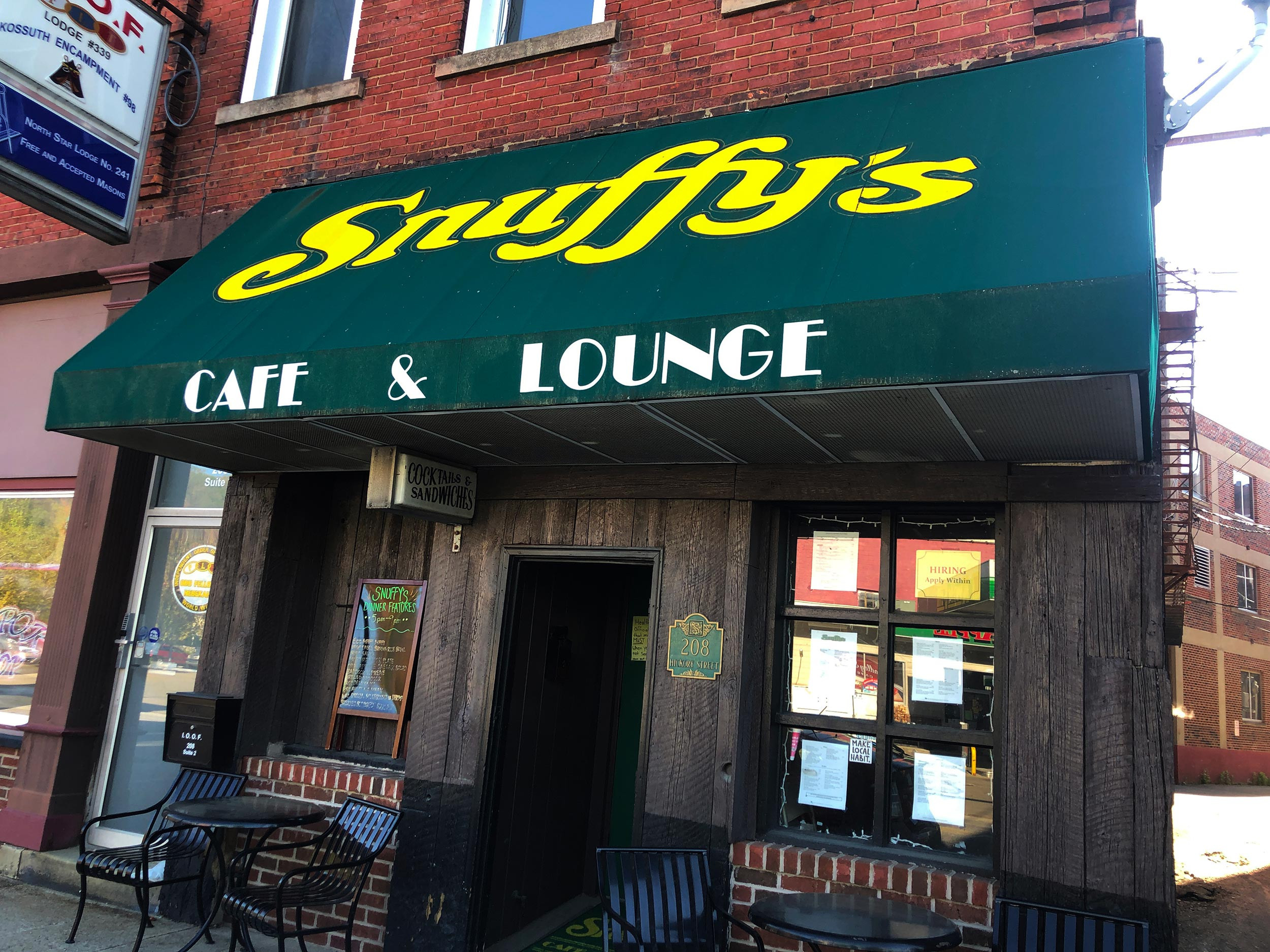 Snuffy's Cafe & Lounge in Warren, PA