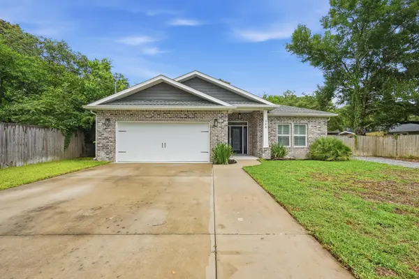 Meagan Elder - Realtor® Coldwell Banker Realty in Niceville, FL (3)