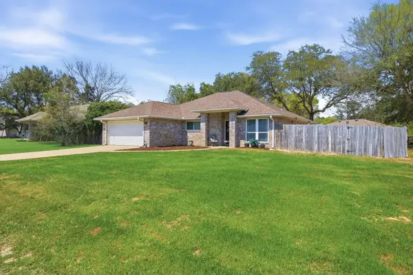 Meagan Elder - Realtor® Coldwell Banker Realty in Niceville, FL (4)