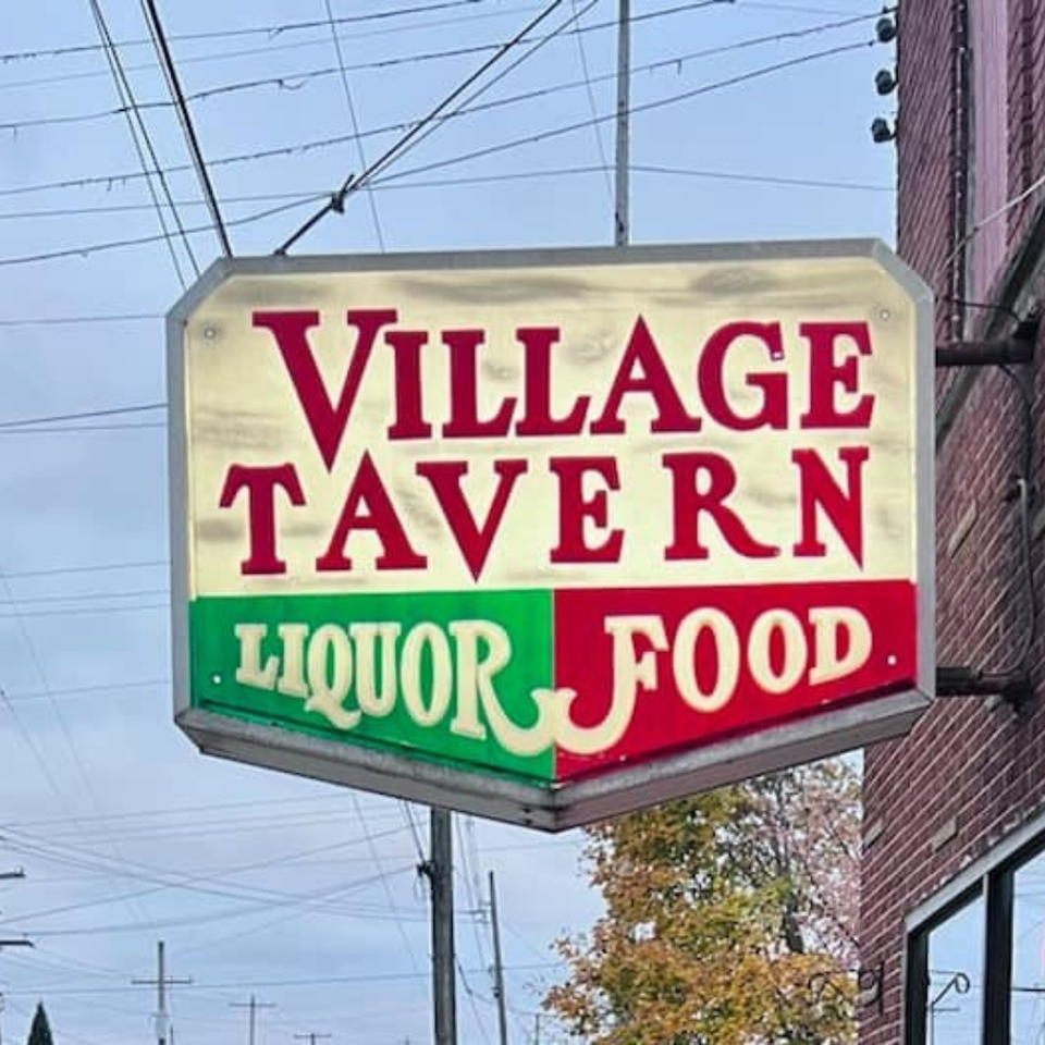 The Village Tavern in Hubbard, OH (2)