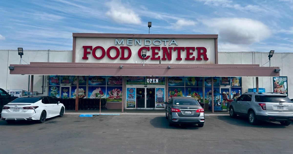Mendota Food Center in Mendota, CA
