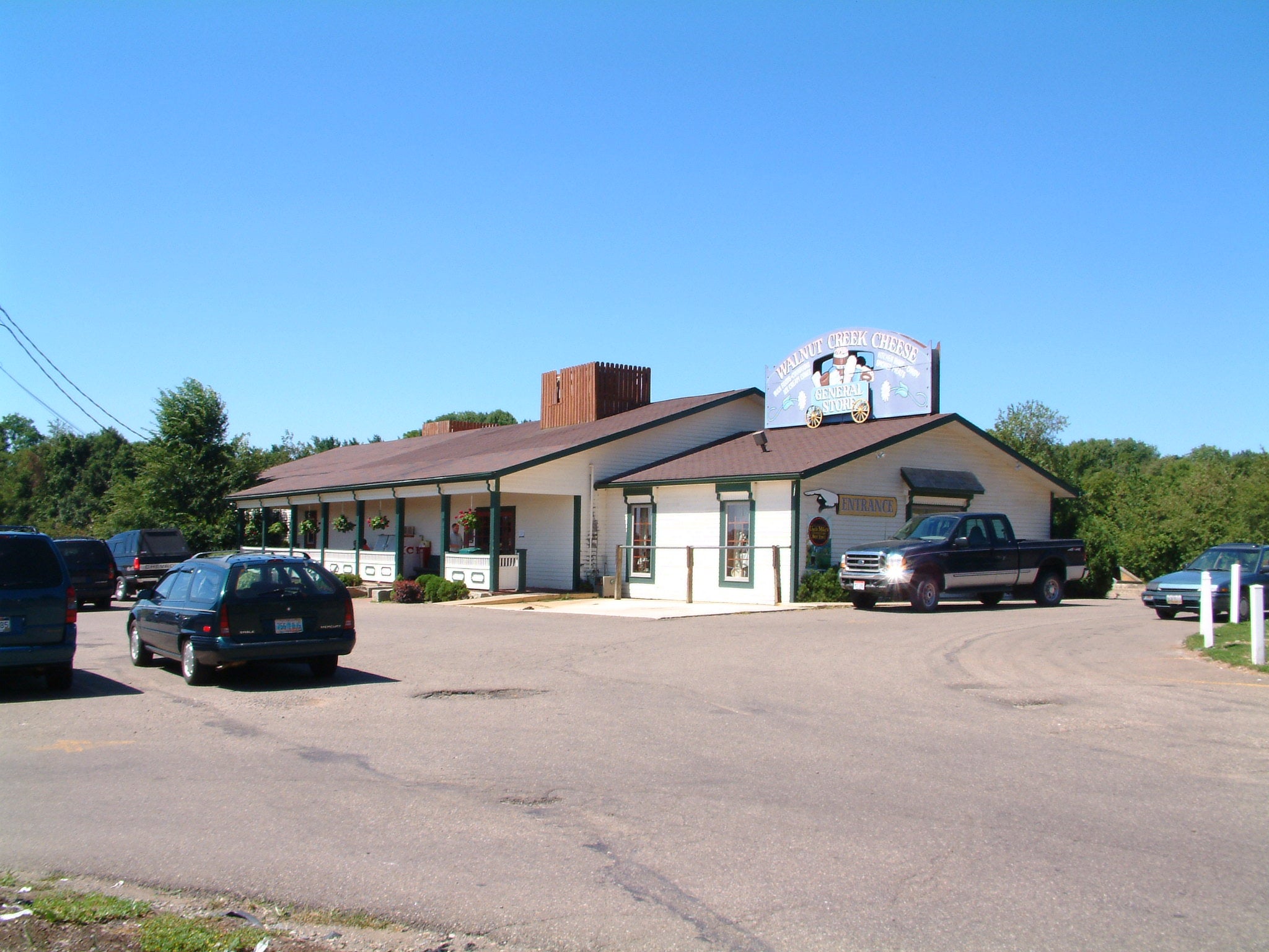Walnut Creek Cheese & Market in Walnut Creek, OH (6)