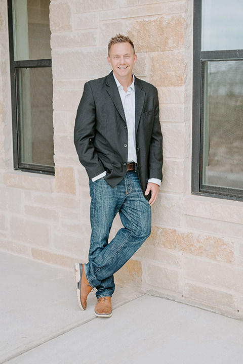 Robert Anthony Group brokered by Real in La Vernia, TX (6)