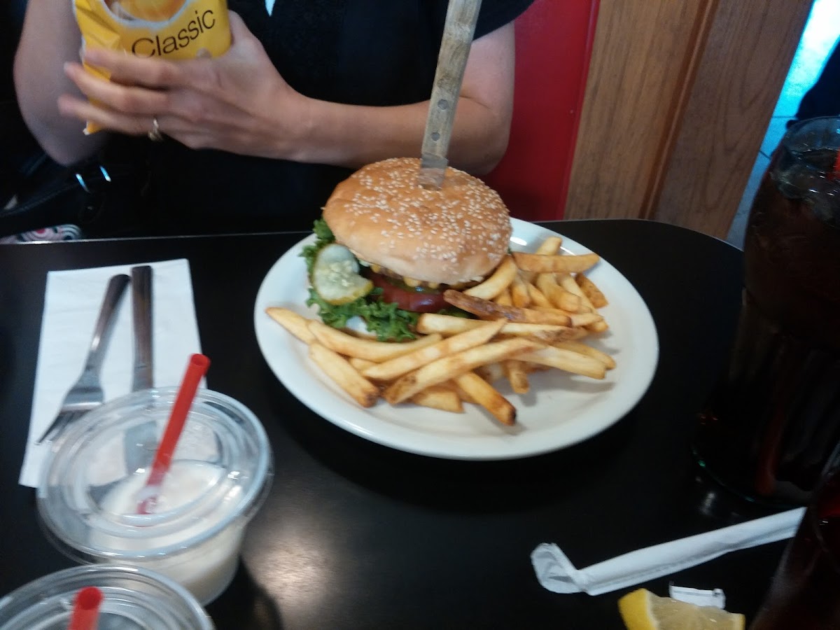 The Red Hut Café in South Lake Tahoe, CA (6)