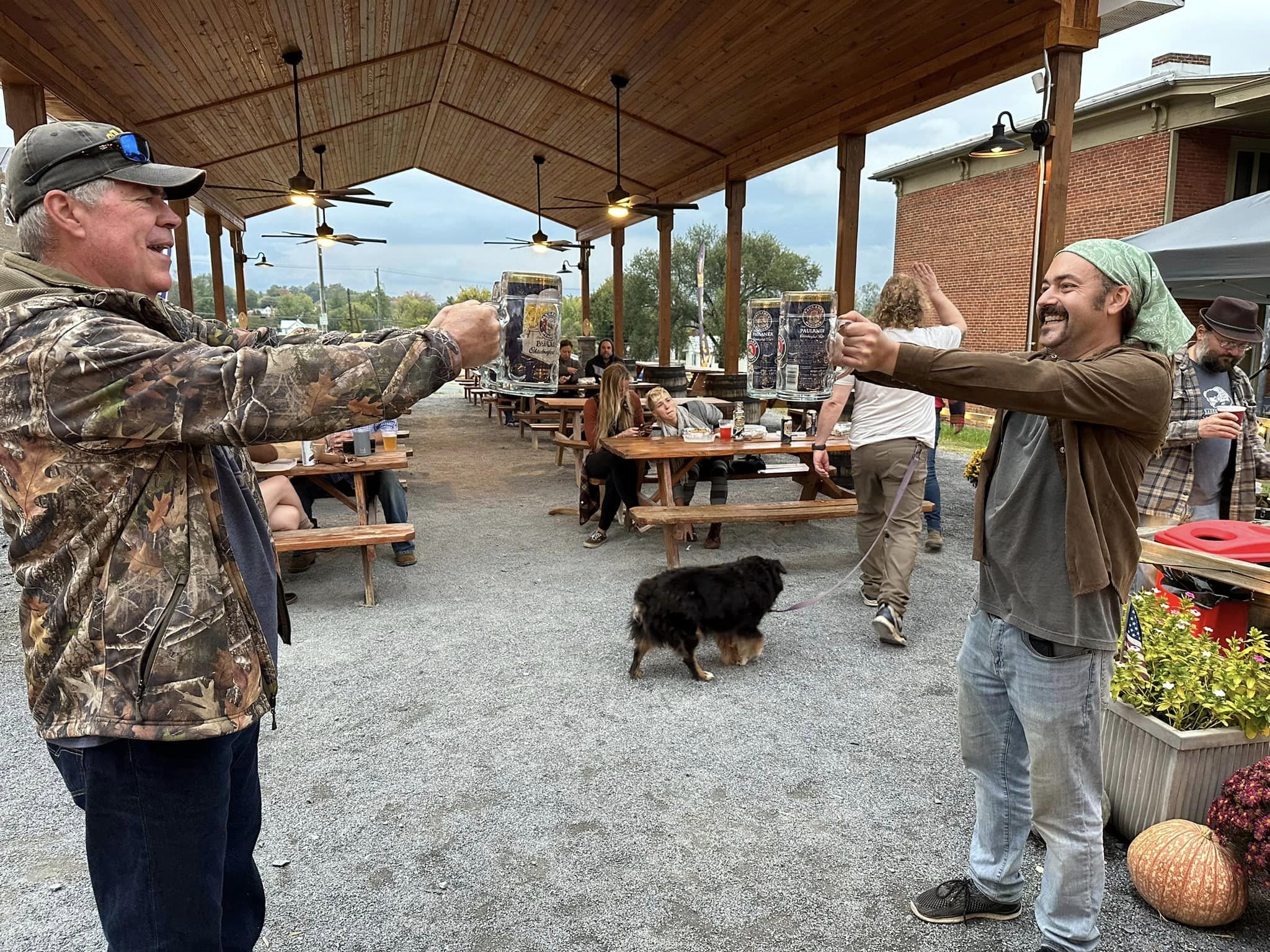 West Main Market Beer and Wine Garden in Luray, VA (4)