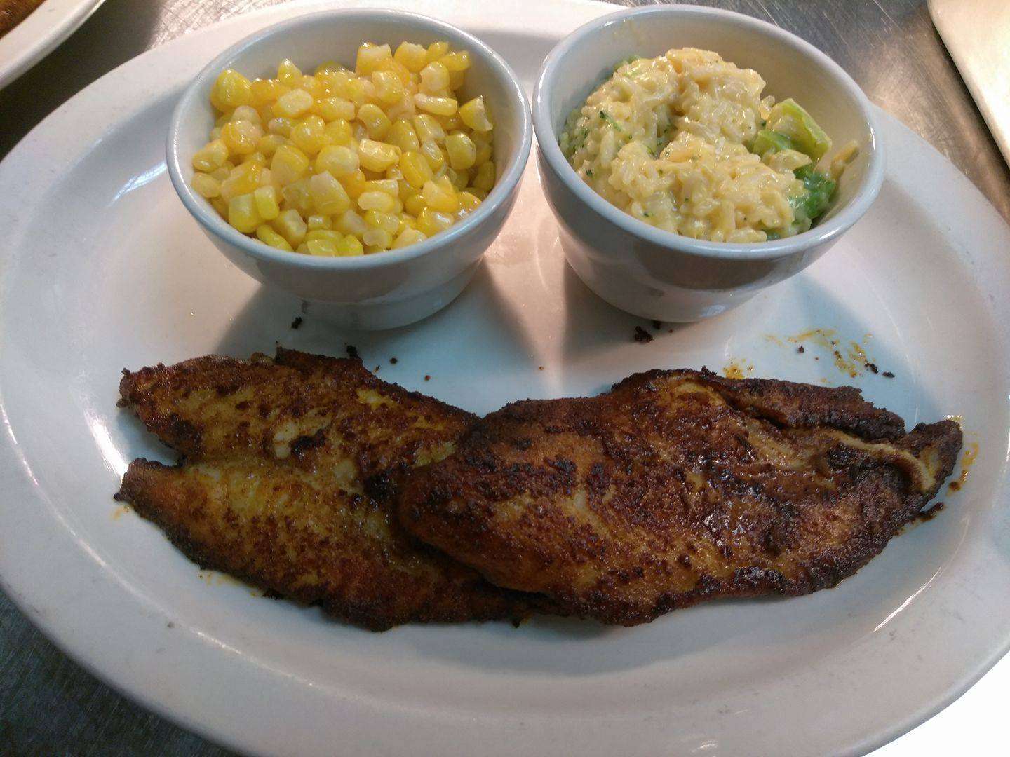 Ernie's Cafe & Catering in Pasadena, TX (2)