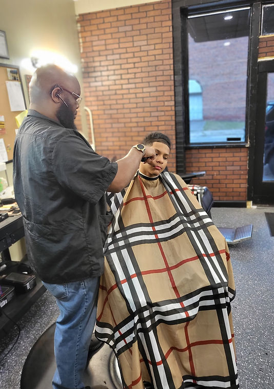 A CUT ABOVE BARBERSHOP in Reidsville, NC (4)