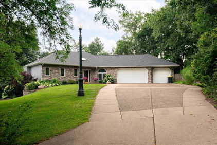 GATEWAY, REALTORS in Beloit, WI (5)
