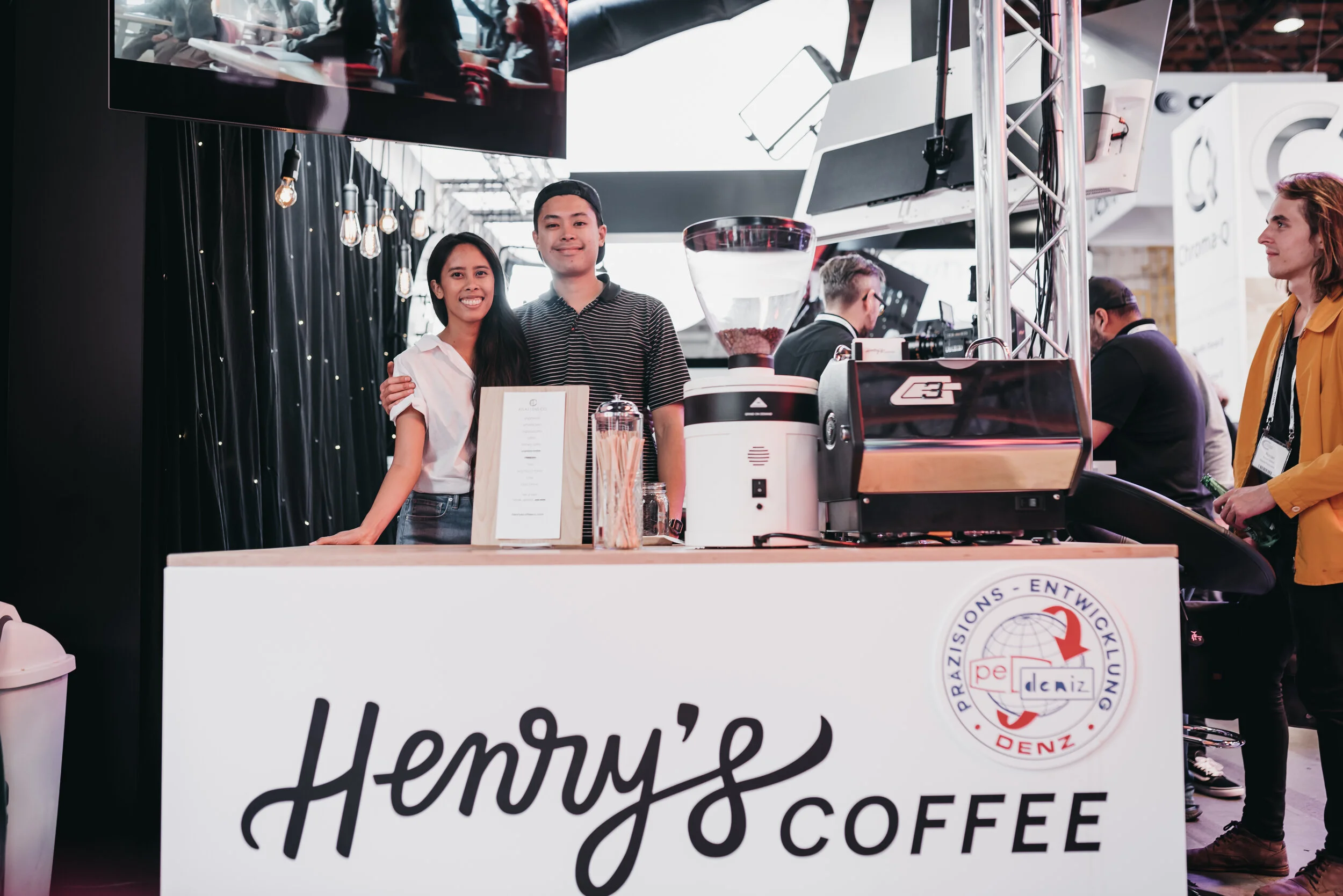 Henry's Coffee in Newhall, CA (5)
