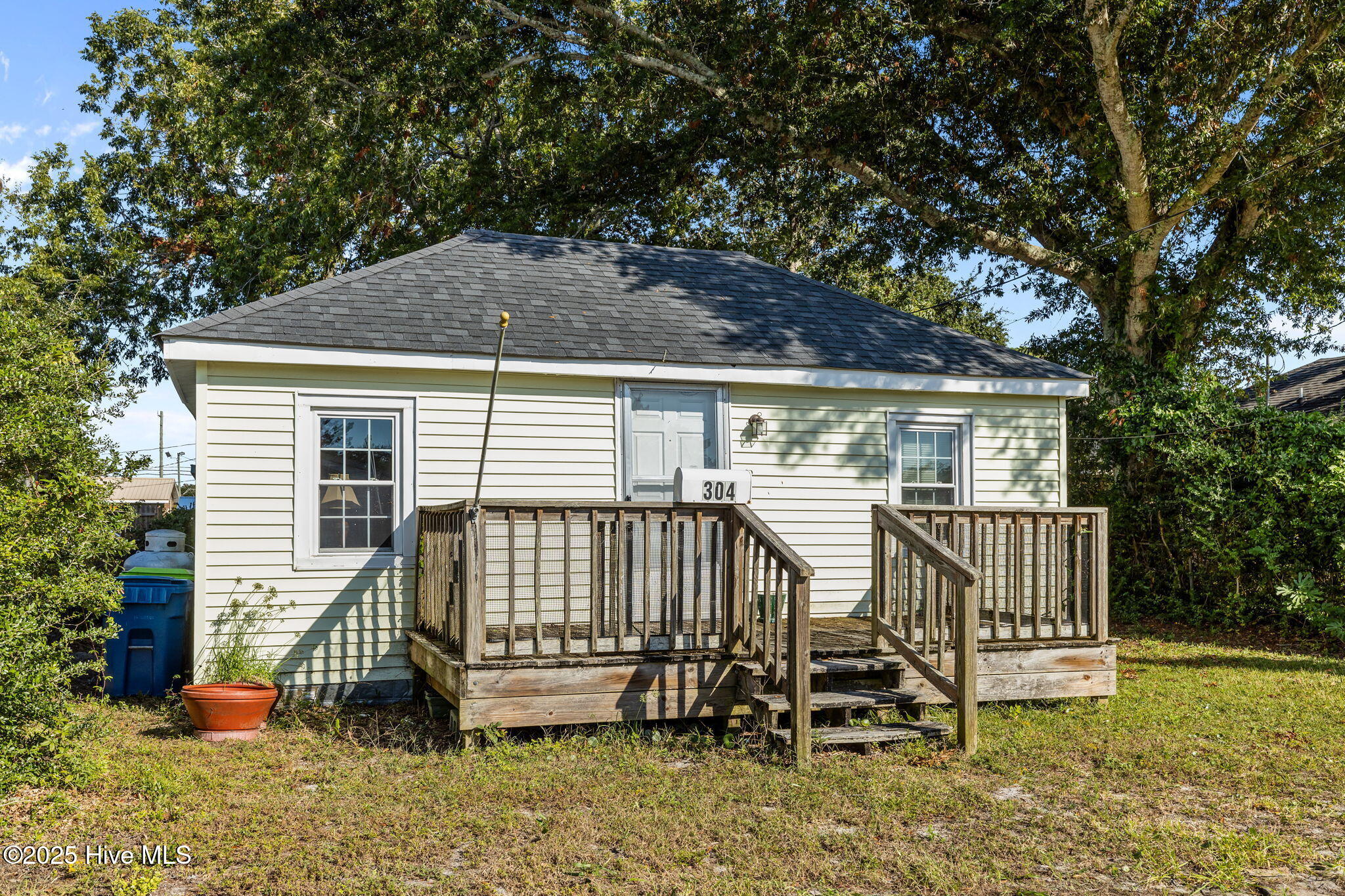 Linda Rike Real Estate in Morehead City, NC