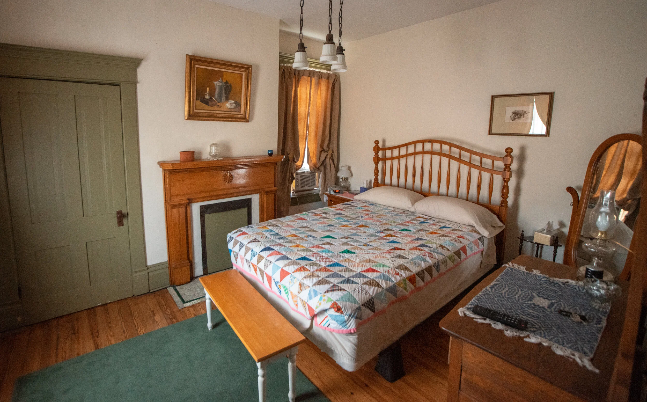 Gillum House Bed and Breakfast in Shinnston, WV (2)