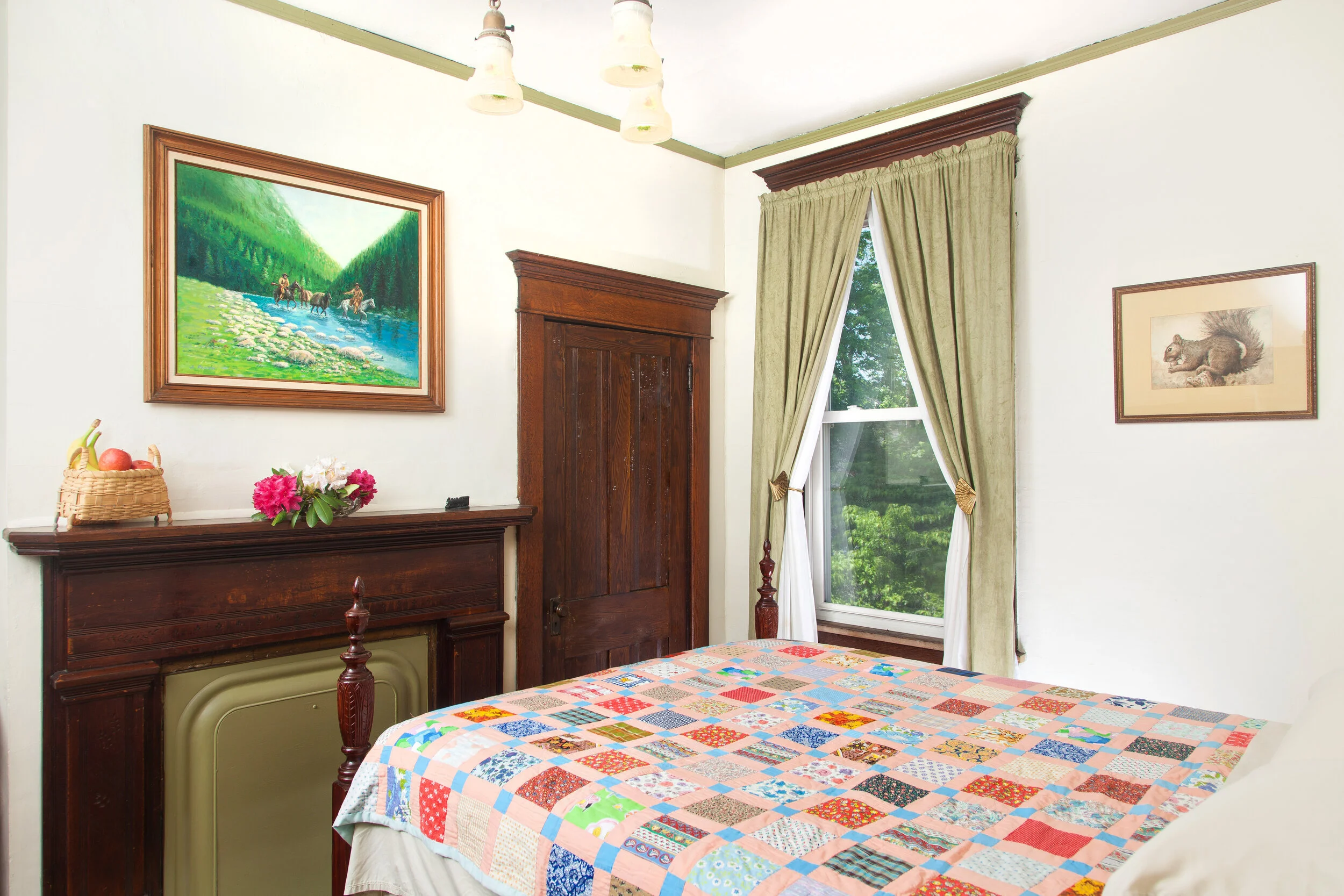 Gillum House Bed and Breakfast in Shinnston, WV (5)