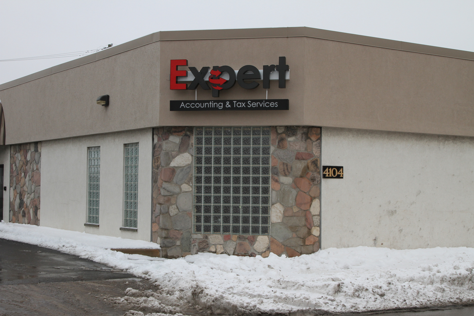 Expert Accounting & Tax Services, LLC in Dearborn, MI